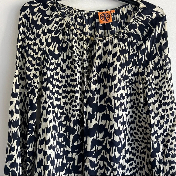 Tory Burch Bird Print Long Sleeve Keyhole Neck Blouse Top Navy Tan 22146 - Picture 4 of 7